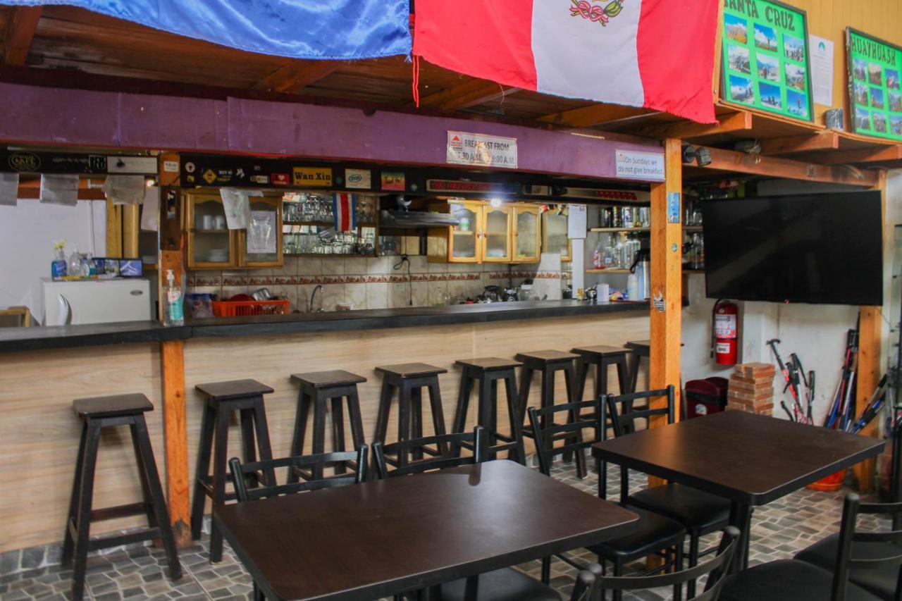 Andes Hostel Huaraz  Exterior photo