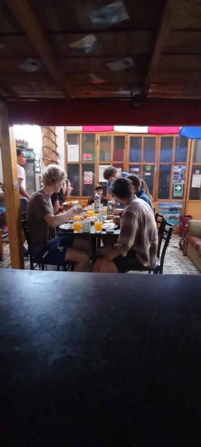 Andes Hostel Huaraz  Exterior photo