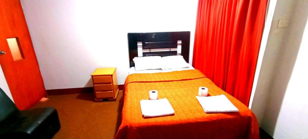 Andes Hostel Huaraz  Exterior photo